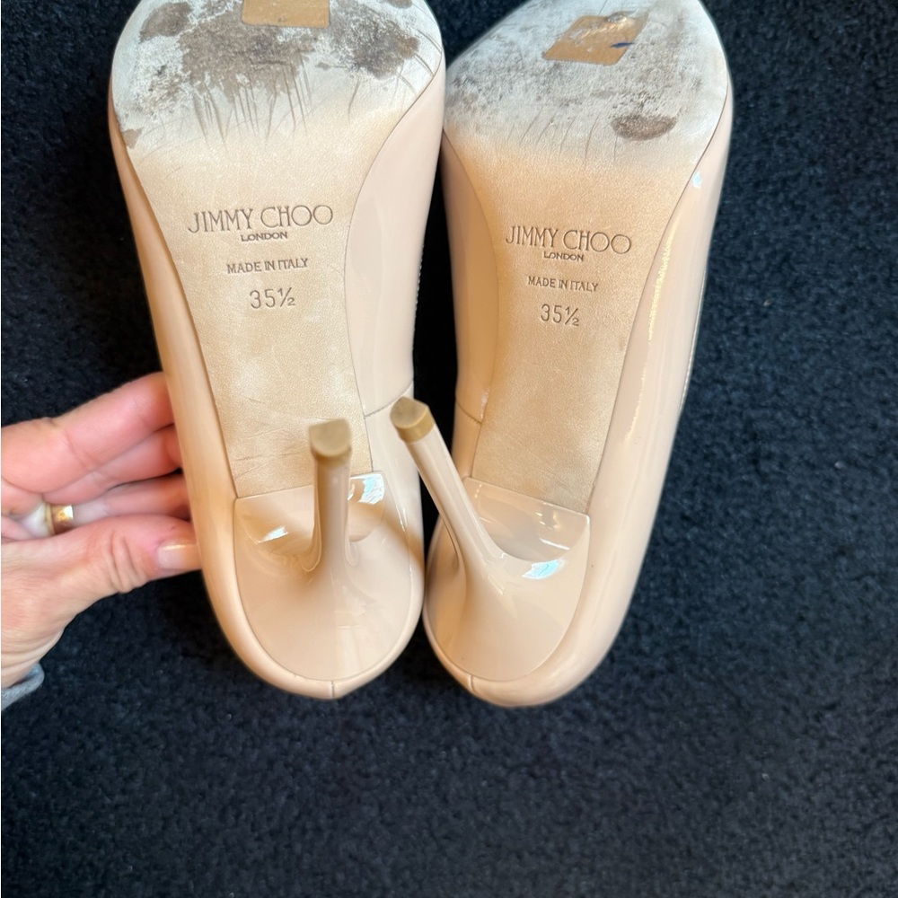 Jimmy Choo Cream Heels Elegant Patent Leather- worn once! - Picture 5 of 6